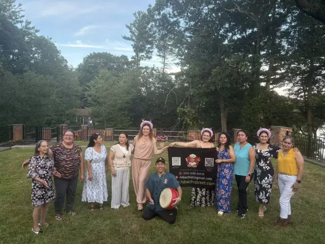 Garden party group photo with the Hibachi Street chef